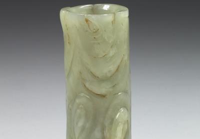 图片[3]-Carved jade vase in the shape of plum tree trunk, Ming dynasty (1368-1644)-China Archive